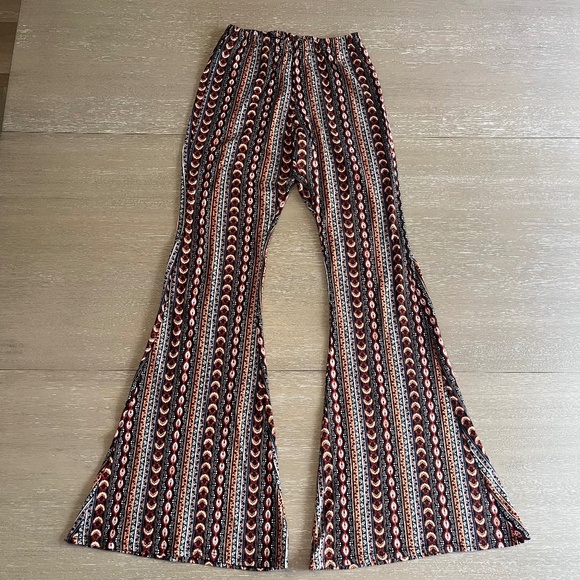 Boho Yoga Pants - Picture 1 of 9